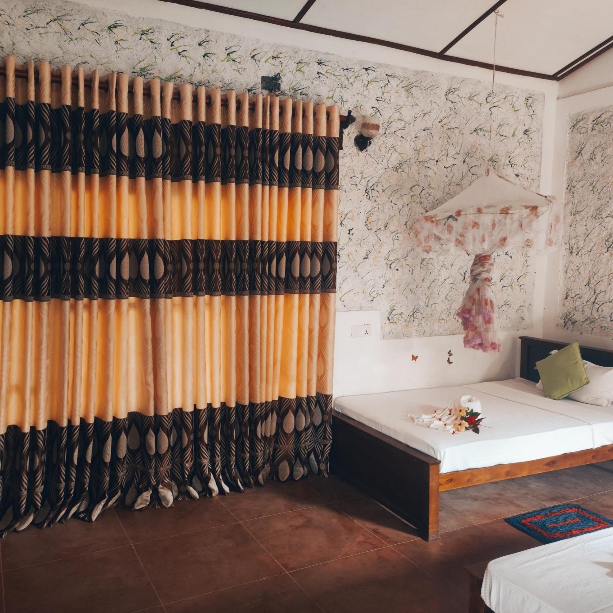 Hotel Jaana Guest Sigiriya Habitación foto