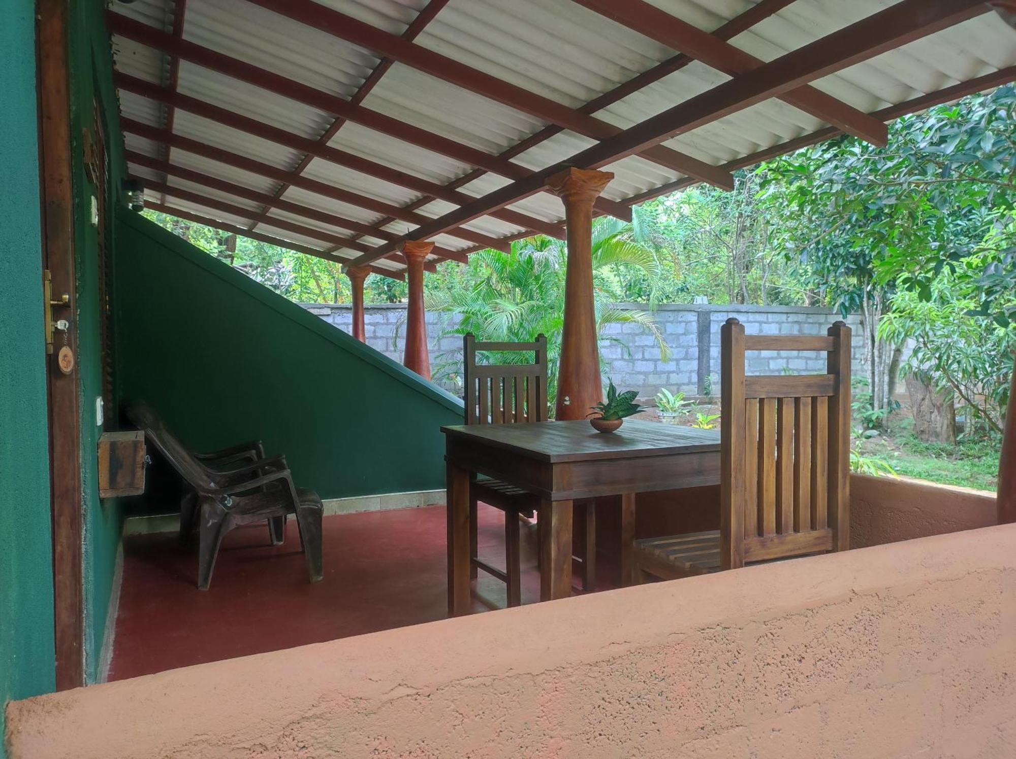 Hotel Jaana Guest Sigiriya Habitación foto